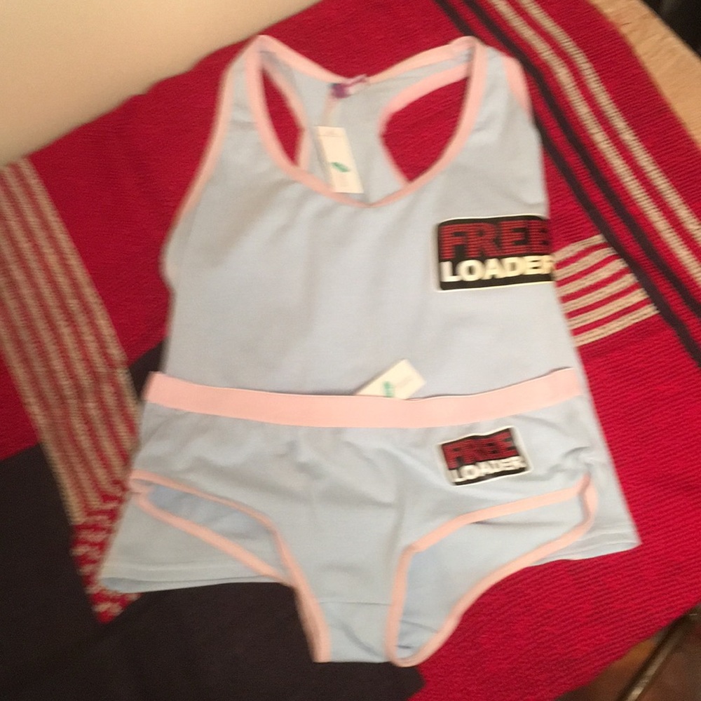 Lingerie tee top with panty Large NWT
